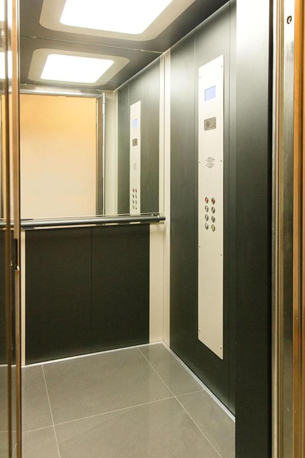 P J Luxury Suites 세레스 외부 사진