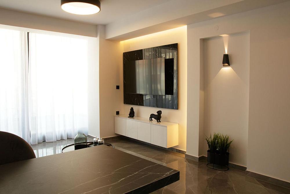 P J Luxury Suites 세레스 외부 사진